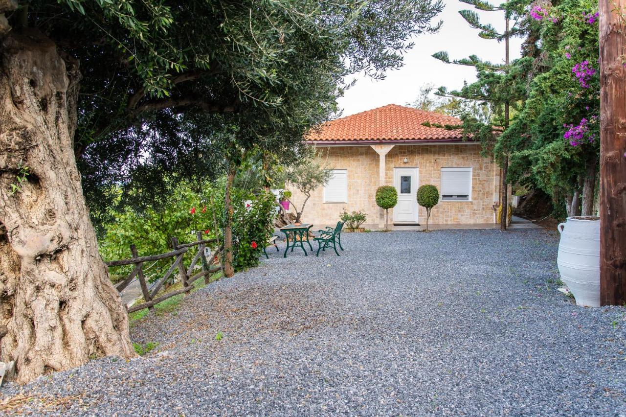 Chic & Spacious House In Rodia Heraklion ภายนอก รูปภาพ